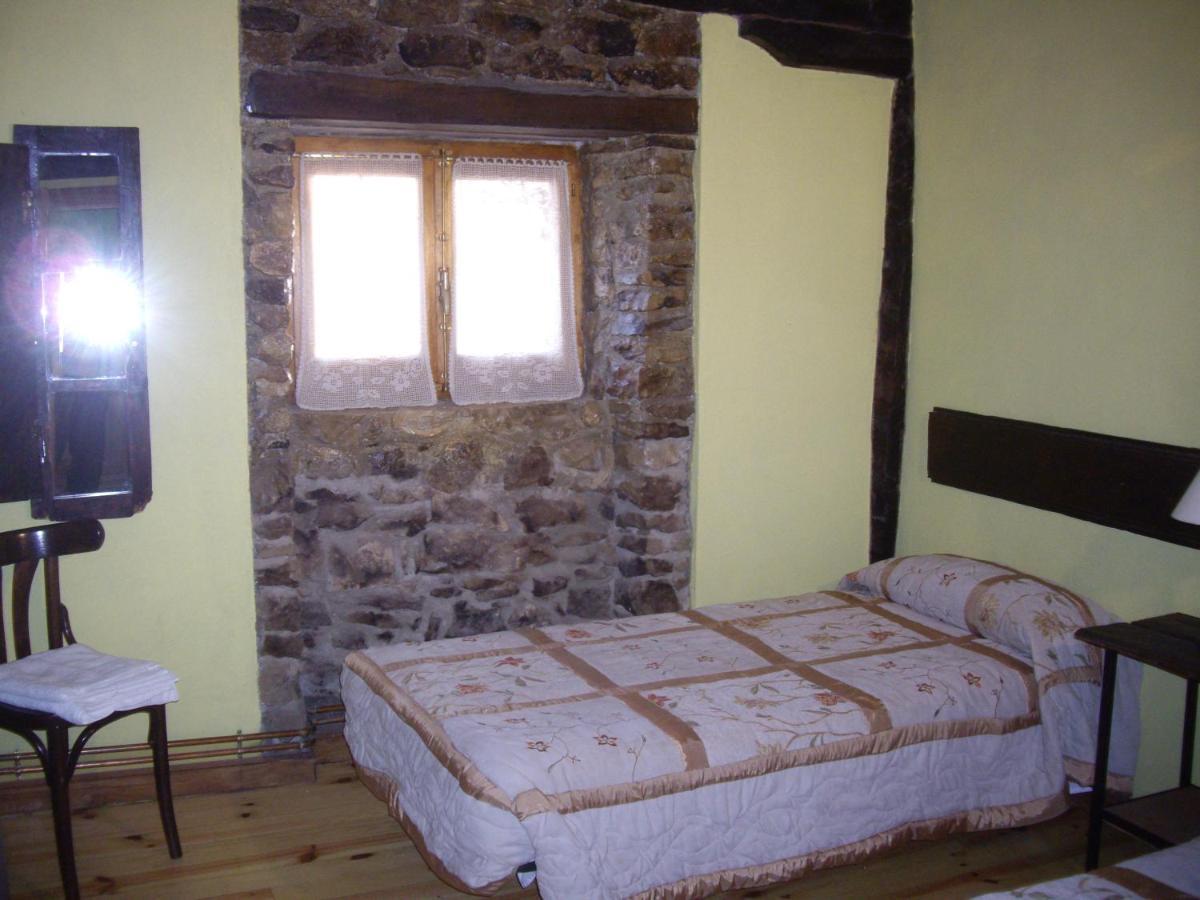 Casa Rural Los Soportales Colina Exterior foto